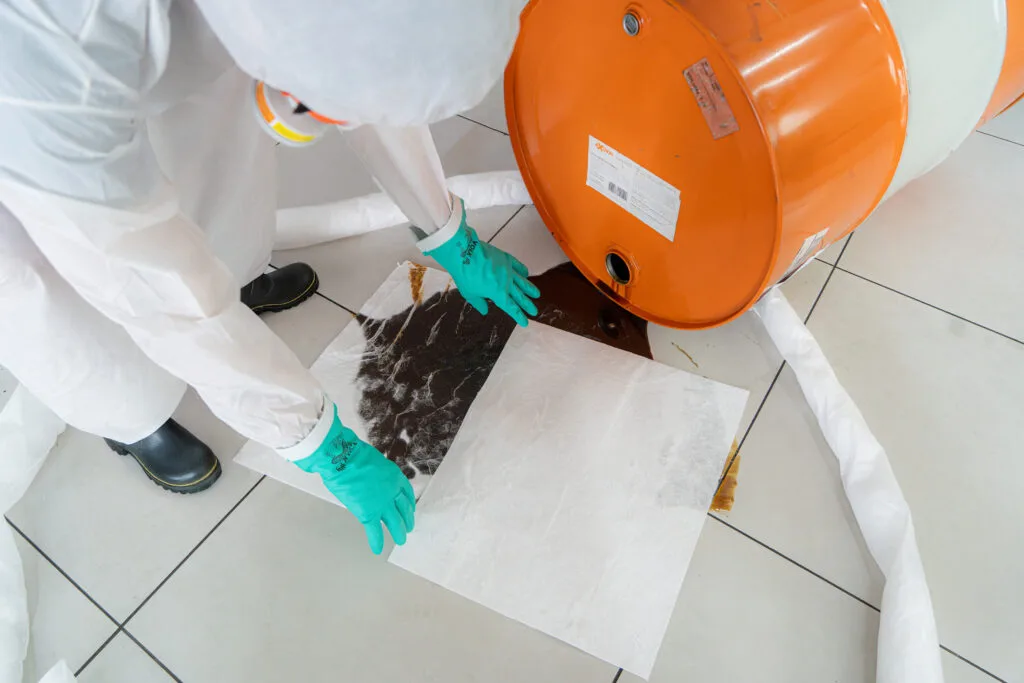 Lupa Ambiental | Situação de Uso Manta Absorvente Linha Branca